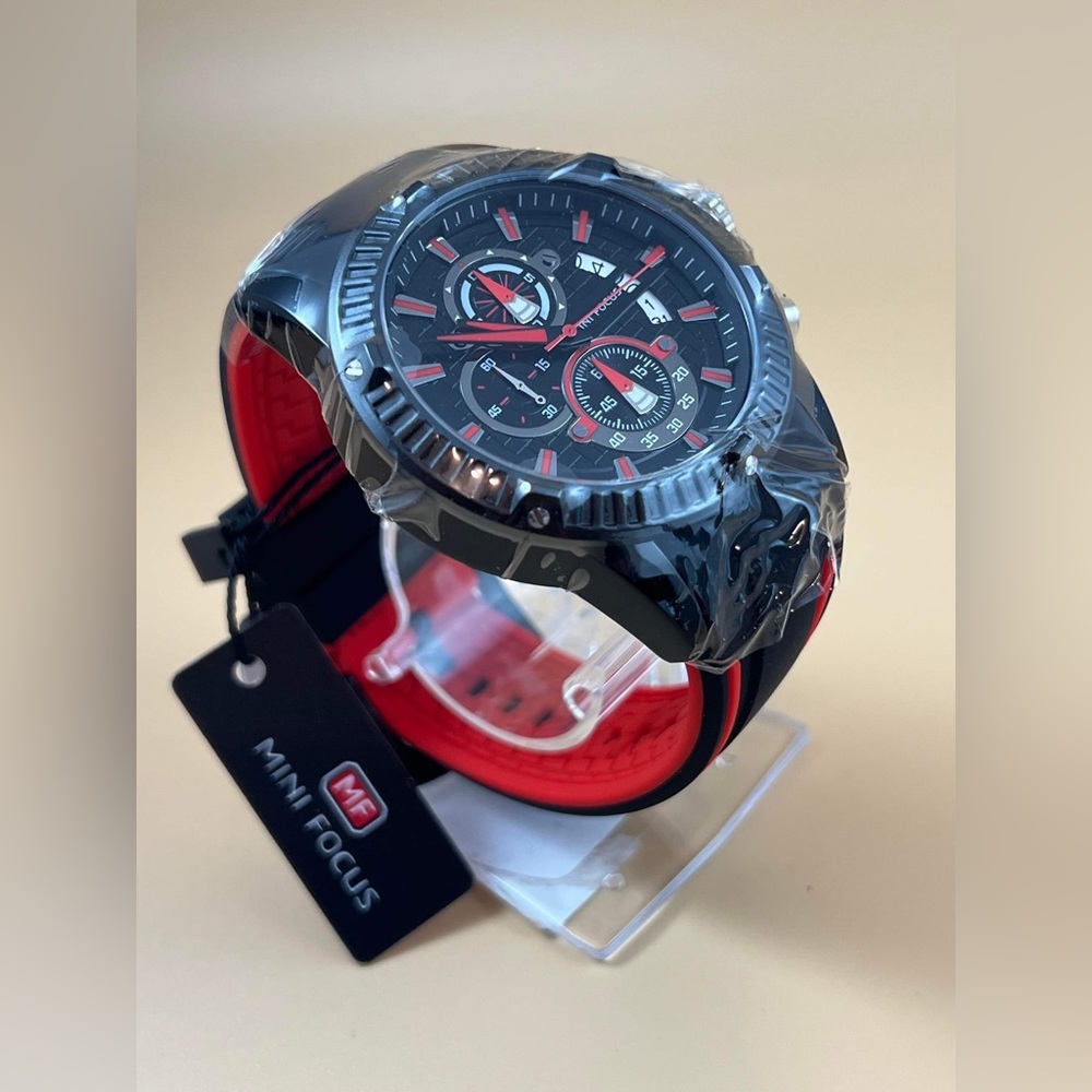 MINI FOCUS Men Watch, Chronograph Waterproof Sport Analog Quartz Watches Silicon
